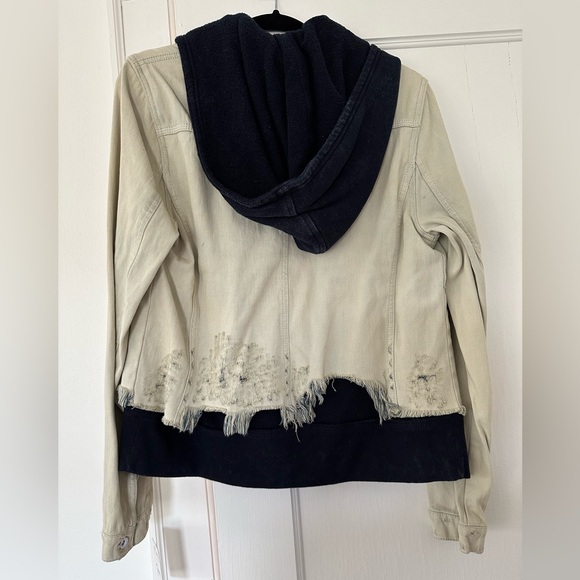 Free People Jean Jacket Women’s Size M NWT - Picture 2 of 2